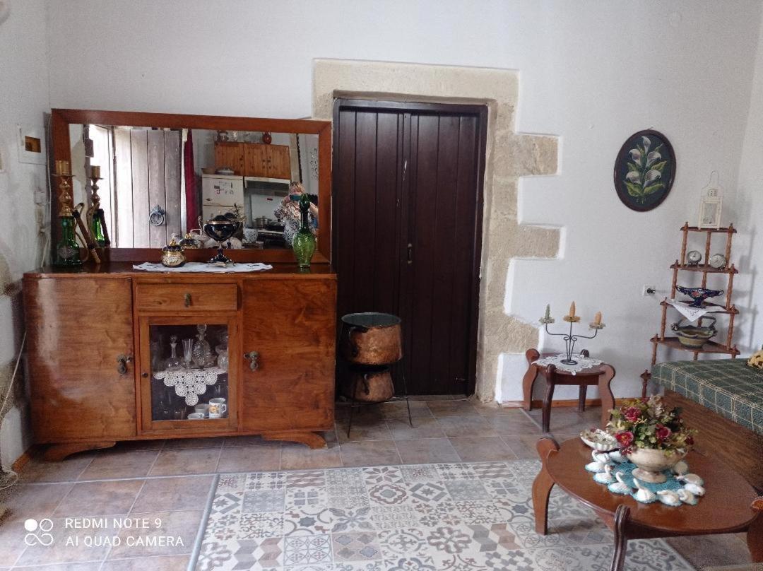 Traditional House Maria Azoyirás Εξωτερικό φωτογραφία